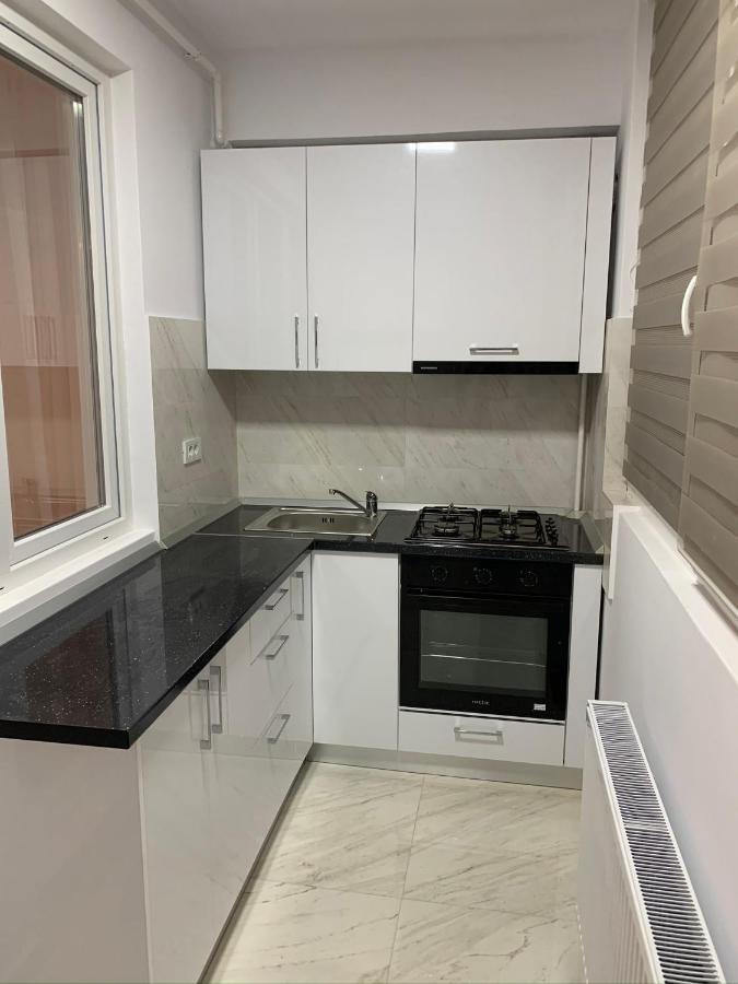 Apartament Cu Regim Hotelier Militari Residence Helen Chiajna Zewnętrze zdjęcie